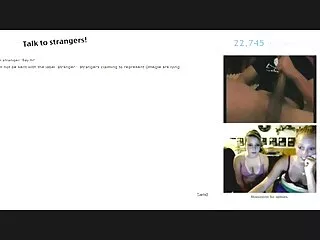 La ravissante cookie video porno de fille vierge girl Leah Lee fait une splendide pipe et se fait baiser en POV cam