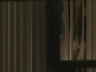 Des lesbiennes film porno vierges BBW insatiables organisent une orgie chaude sur un lit