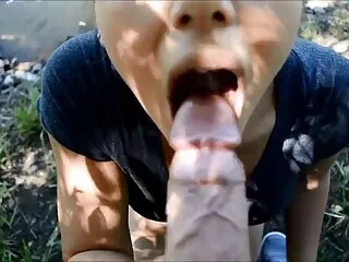 Après quelques minutes à jouer avec xxx video vierge sa chatte, il lui doigte le trou du cul