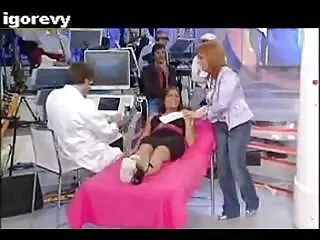Brunette suce la bite et blonde se fait défoncer xxx video vierge